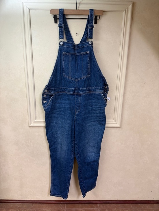 Old Navy Denim - New! Old Navy Bib Overalls size 18